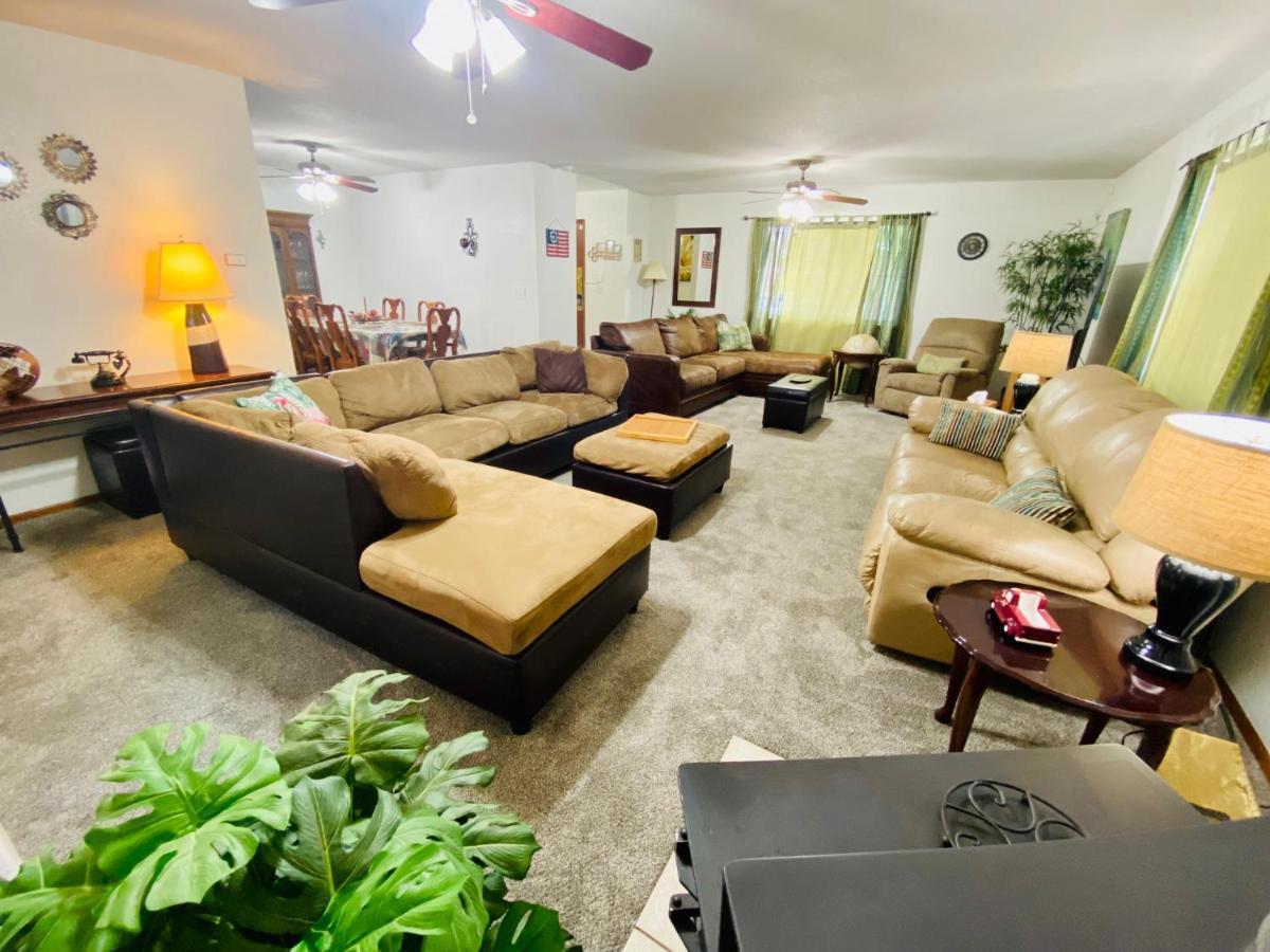 Family Friendly, 3 Bedroom House, With King Bed For Up To 15 - Bbq - Internet - Jet Tub Auburn Exterior foto